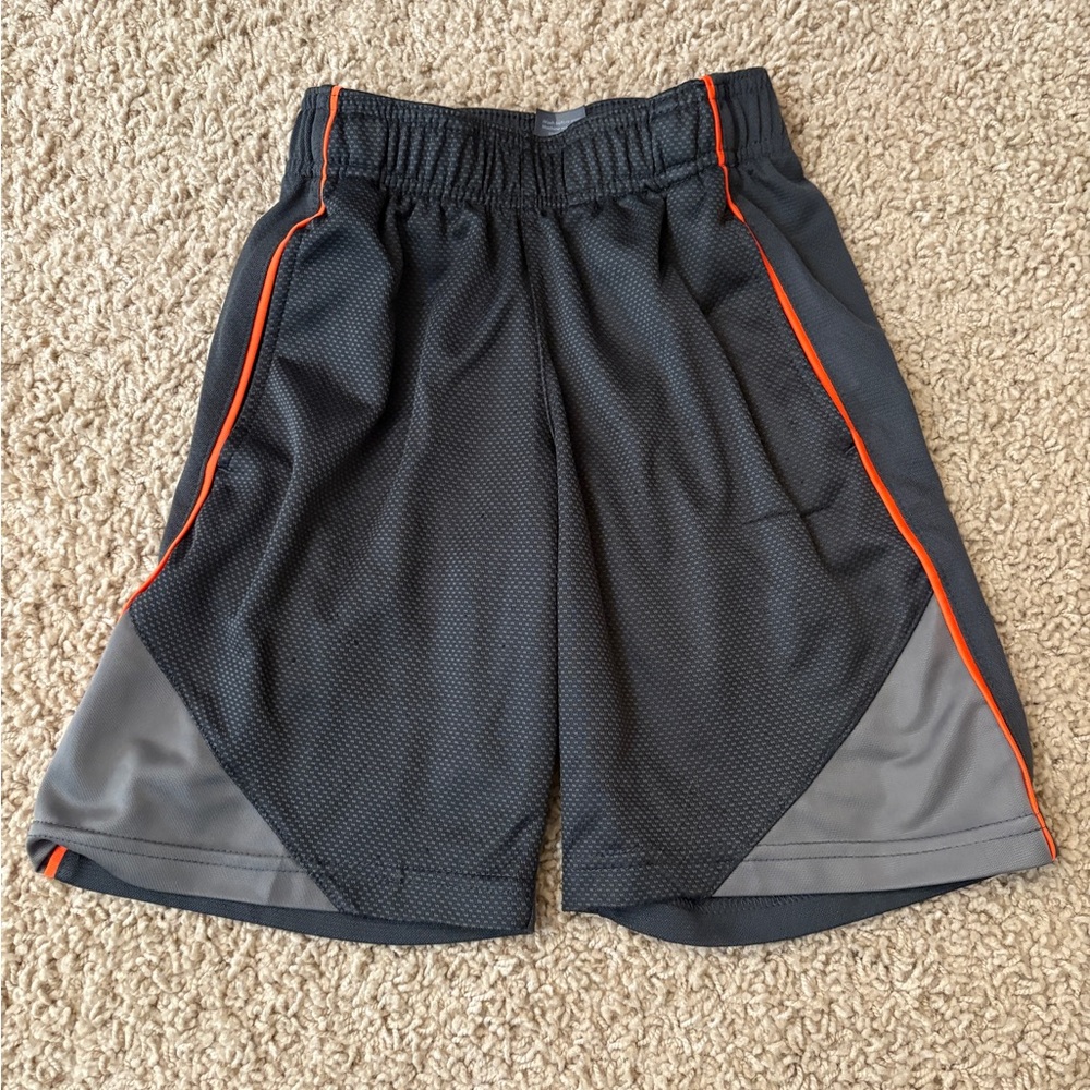 Boy’s Champion Shorts, size XS